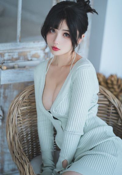 欧美高跟凉鞋女细跟_国产剧免费观看超清