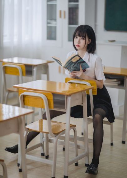 久久精品在这里只有视频_BD国语高清视频观看