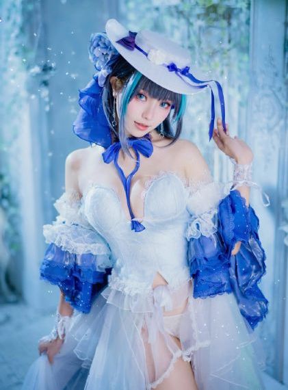 欧美50岁女主持_BD手机免费观看完整