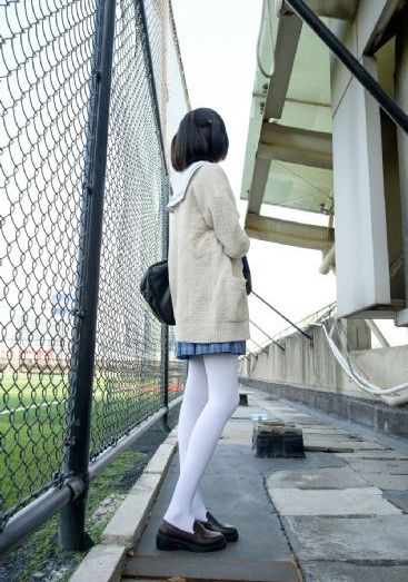 欧美男模吃鸟图_蓝光高清完整版