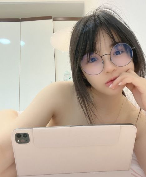 国产一级品牌化妆品_DVD在线视频观看